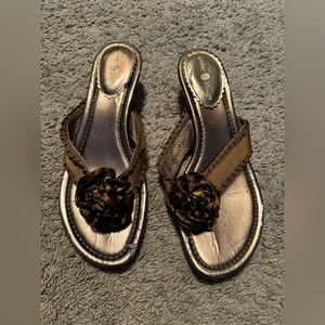 Convertible Shoes (read description, so cool!)